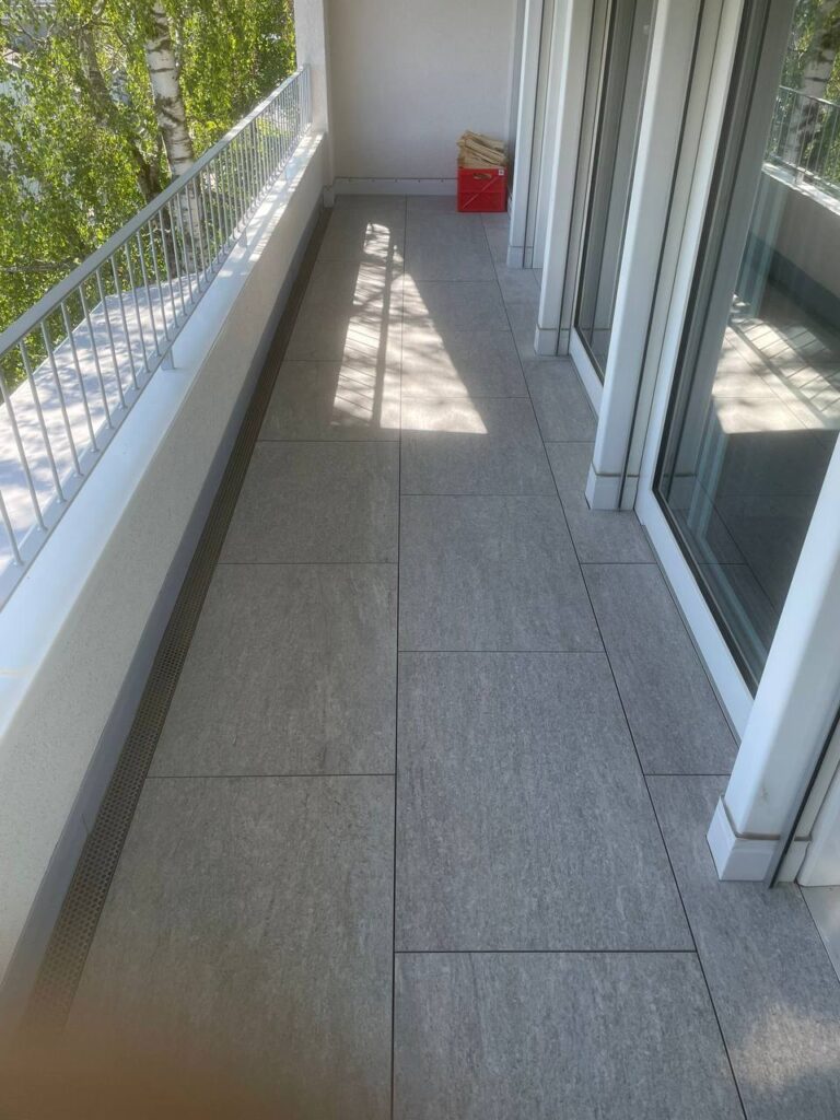Verlegter Balkonboden – Gegenansicht